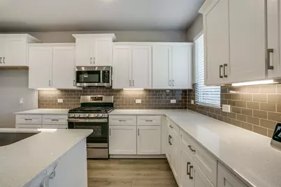 5450 Ridgeway Drive, Haltom City, TX 76137 - Photo 11