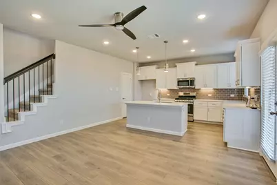 5450 Ridgeway Drive, Haltom City, TX 76137 - Photo 7