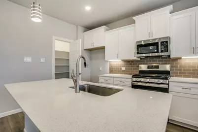 5450 Ridgeway Drive, Haltom City, TX 76137 - Photo 15