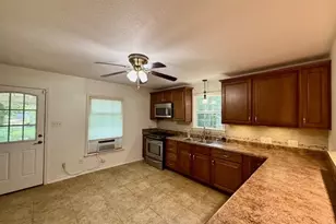 511 W Bonham Ave, Cooper, TX 75432 - Photo 11