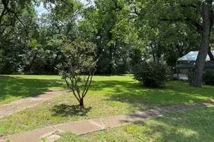 511 W Bonham Ave, Cooper, TX 75432 - Photo 21