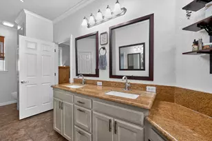 2515 Lakeshore Dr, Cleburne, TX 76033 - Photo 15