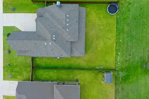 3825 Honey Grove Dr, Midlothian, TX 76065 - Photo 37