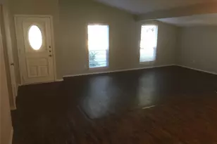 4401 Mayflower Dr, Garland, TX 75043 - Photo 13