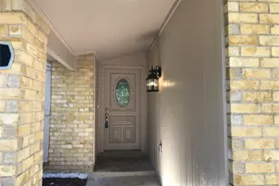 4401 Mayflower Dr, Garland, TX 75043 - Photo 17