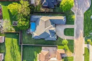 924 Joe Boy Ct, DeSoto, TX 75115 - Photo 1