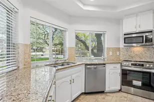 4111 Rosser Square, Dallas, TX 75244 - Photo 7