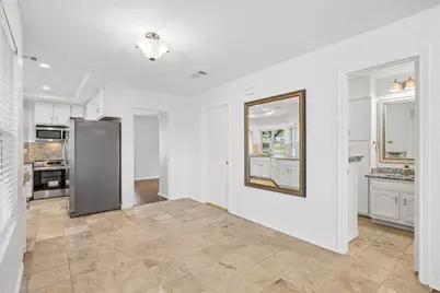 4111 Rosser Square, Dallas, TX 75244 - Photo 11