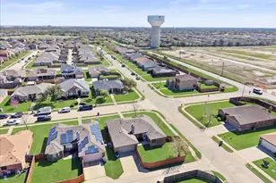 2001 Woodmere Dr, Lancaster, TX 75134 - Photo 5