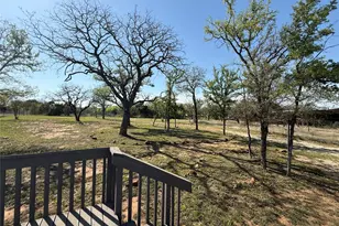 277 Oaks Crossing, Mineral Wells, TX 76067 - Photo 5