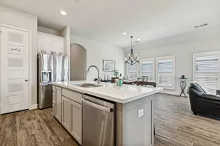 8212 San Bernard Trl, McKinney, TX 75071 - Photo 9