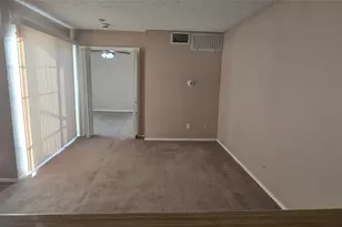 9811 Walnut St, Dallas, TX 75243 - Photo 3