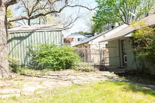 6815 E Grand Ave, Dallas, TX 75223 - Photo 23