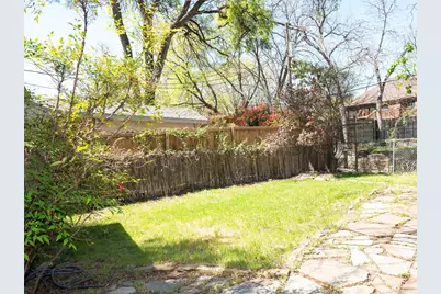 6815 E Grand Avenue, Dallas, TX 75223 - Photo 21