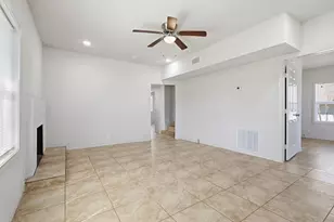 709 N Chandler Ave, Denison, TX 75020 - Photo 7