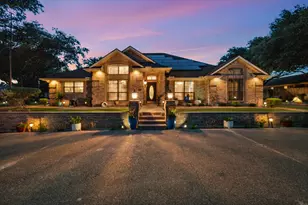 1301 Alford Dr, Hillsboro, TX 76645 - Photo 3