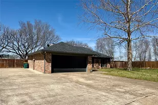 3104 Arkansas Cir, Sherman, TX 75090 - Photo 3
