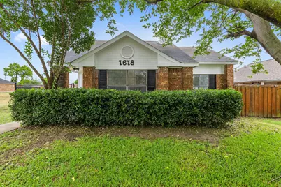 1618 Windmill Lane, Mesquite, TX 75149 - Photo 1