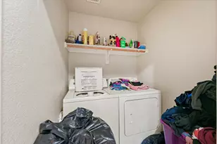 519 Delores Dr, Grand Prairie, TX 75052 - Photo 27