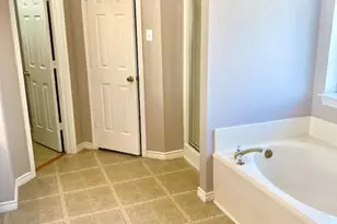 5619 Andalusia Trail, Arlington, TX 76017 - Photo 19