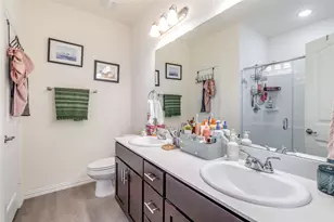 4930 Ben Casey Ct, Dallas, TX 75227 - Photo 19