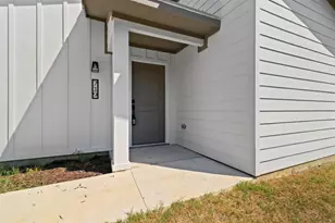 719 E Maple Row, Denison, TX 75021 - Photo 15