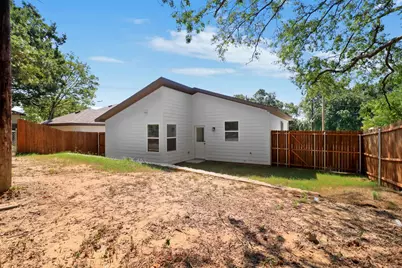 719 E Maple Row, Denison, TX 75021 - Photo 17