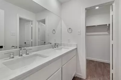 719 E Maple Row, Denison, TX 75021 - Photo 11