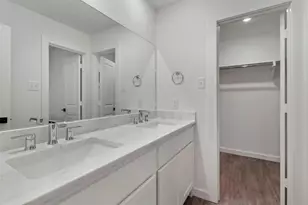 719 E Maple Row, Denison, TX 75021 - Photo 11