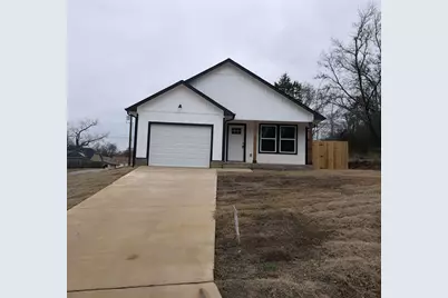 700 W Parnell Street, Denison, TX 75020 - Photo 1