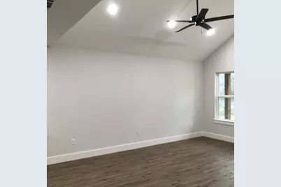 700 W Parnell Street, Denison, TX 75020 - Photo 7