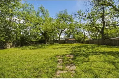 1320 Park Street, Greenville, TX 75401 - Photo 27