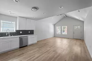 413 S Willow St, Sherman, TX 75090 - Photo 9