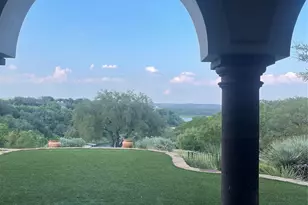 26804 Masters Pkwy, Spicewood, TX 78669 - Photo 39