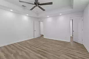 324 N Andrews Ave, Sherman, TX 75090 - Photo 7