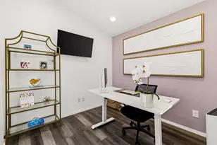 9925 Estate Ln, Dallas, TX 75238 - Photo 29