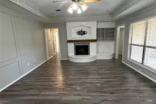 6845 Inwood Dr, North Richland Hills, TX 76182 - Photo 9