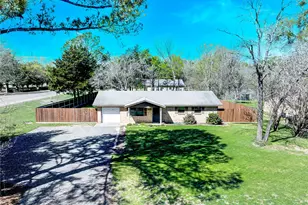 101 Fcr 1241, Fairfield, TX 75840 - Photo 1