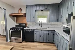 609 E Ellen Ave, Hurst, TX 76053 - Photo 7