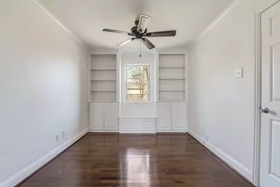 10651 Larchfield Lane, Dallas, TX 75238 - Photo 15