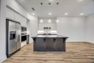 1327 Beach Blvd, Sherman, TX 75090 - Photo 17