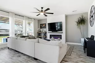 1816 Campground Wy, Aubrey, TX 76227 - Photo 11