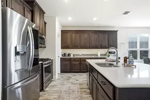 1816 Campground Wy, Aubrey, TX 76227 - Photo 7