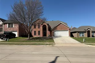 105 Reatta Dr, Justin, TX 76247 - Photo 1