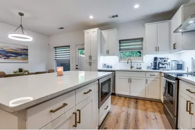 1110 Claude Street, Dallas, TX 75203 - Photo 5