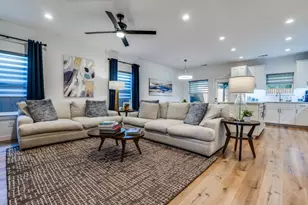 1110 Claude St, Dallas, TX 75203 - Photo 3