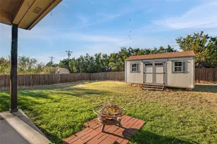 3051 Meandering Way, Granbury, TX 76049 - Photo 9