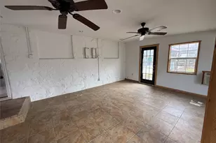 1101 S Trinity St, Decatur, TX 76234 - Photo 35