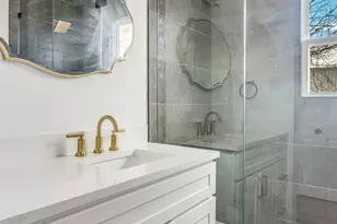 943 E Richmond Ave, Fort Worth, TX 76104 - Photo 17