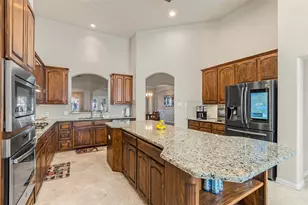 1200 Rio Bravo Way, Shady Shores, TX 76208 - Photo 9